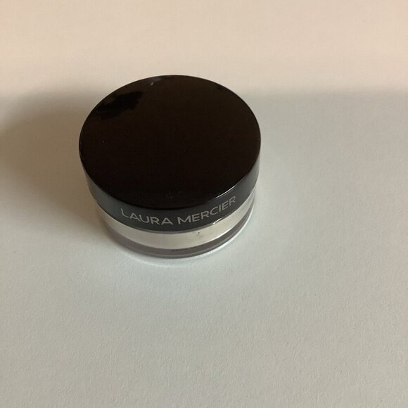 Laura Mercier, Setting Powder Loose, Translucent, 0.05 OZ /Primer Travel Size - Picture 5 of 6